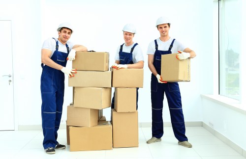 Careful packing support for a student move in Holland Park