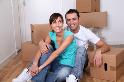 Holland Park moving team providing careful transport and organized service