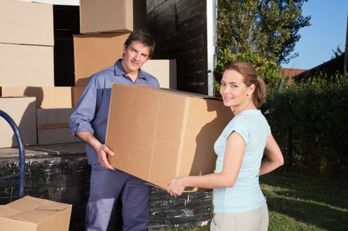 Reliable man and van service supporting a move in Holland Park